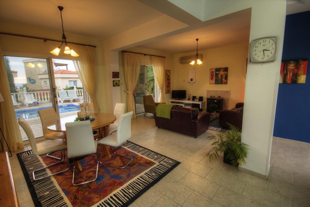Villa Athina Paphos Quarto foto