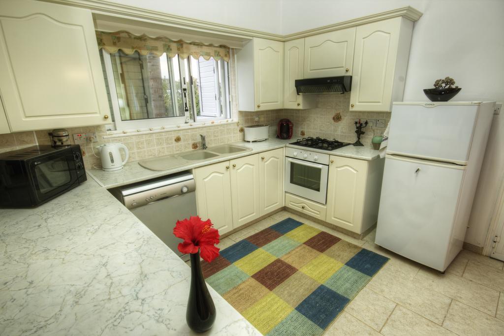 Villa Athina Paphos Quarto foto