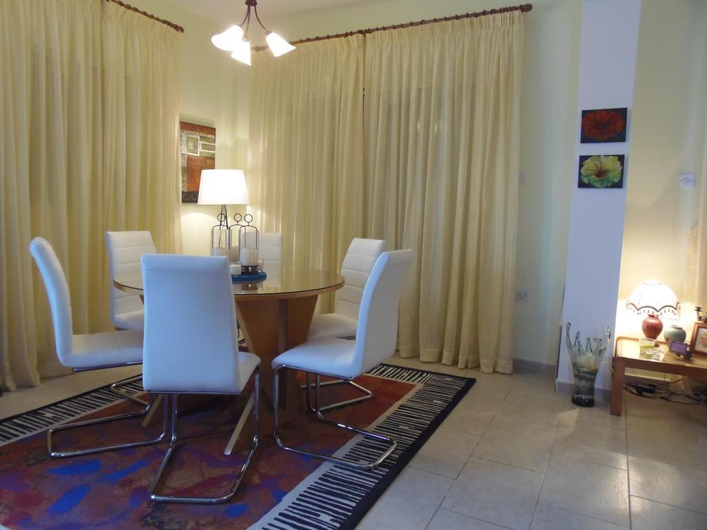 Villa Athina Paphos Quarto foto